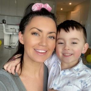 Meet your Posher, Danielle